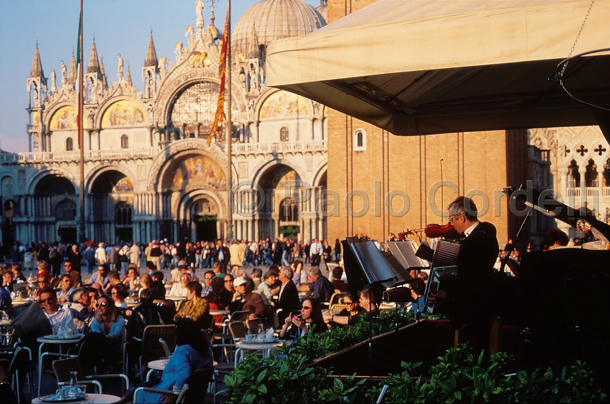St. Mark's Square, Venice, Veneto Region, Italy
 (cod:Venice 36)